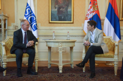 4. април 2024. Председница Народне скупштине са шефом Мисије ОЕБС у Србији  