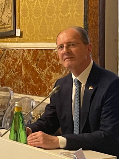15. октобар 2025. Члан Одбора за спољне послове и председник ПГП са Италијом, Светом столицом и Сувереним Малтешким Редом Јован Палалић