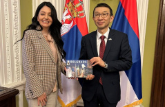 22. децембар 2025. Председница Посланичке групе пријатељства са Јапаном и амбасадор Јапана у Републици Србији
