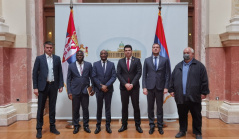 12. април 2021. Чланови ПГП са Анголом са амбасадором Анголе у Србији