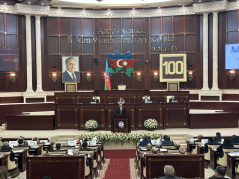 16. maj 2023. Predsednik Narodne na održavanju posebne sednice Parlamenta Republike Azerbejdžan