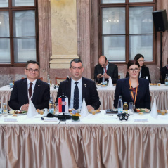 24. април 2023. Председник Народне скупштине на радном доручку са председницима парламената држава кандидата за чланство у ЕУ